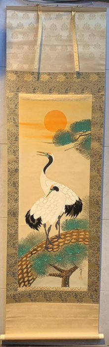 皓 人 筆 題目 【 梅 鶯 】 絹本彩色画掛軸 自題共箱 皓 人 筆 題目 【 梅 鶯 】 絹本彩色画掛軸 自題共箱 皓 人
