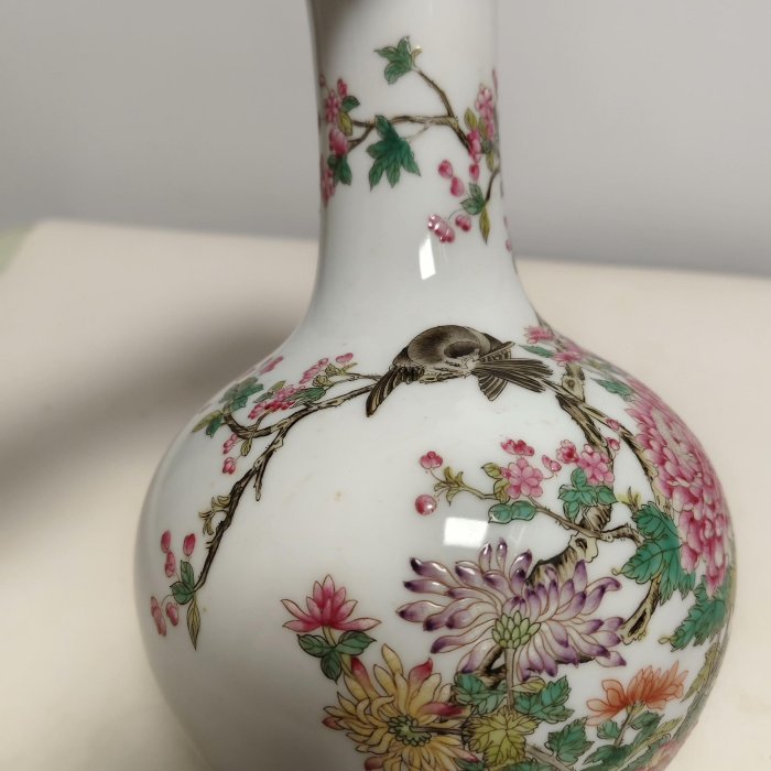 粉彩天球瓶雍正款花鳥紋| Yahoo拍賣