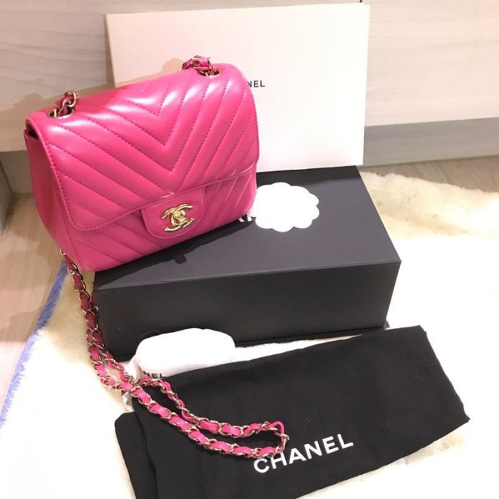 Chanel香奈兒 chanel minicoco 17cm 方胖子 粉色金釦