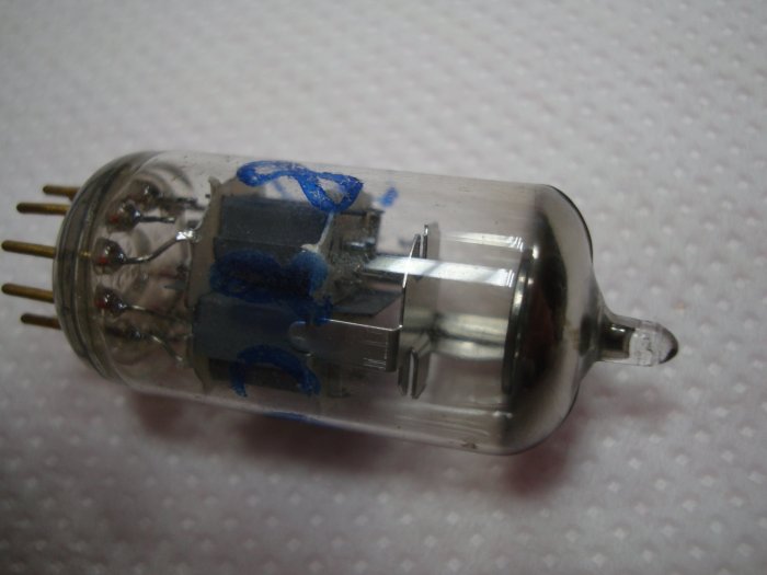 Siemens : E88CC 6922 真空管一對| Yahoo拍賣