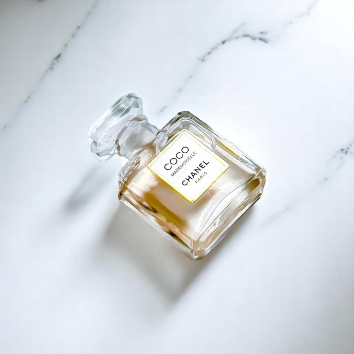 Orz美妝】CHANEL 香奈兒摩登COCO 香水女性淡香精1.5ML 小香COCO