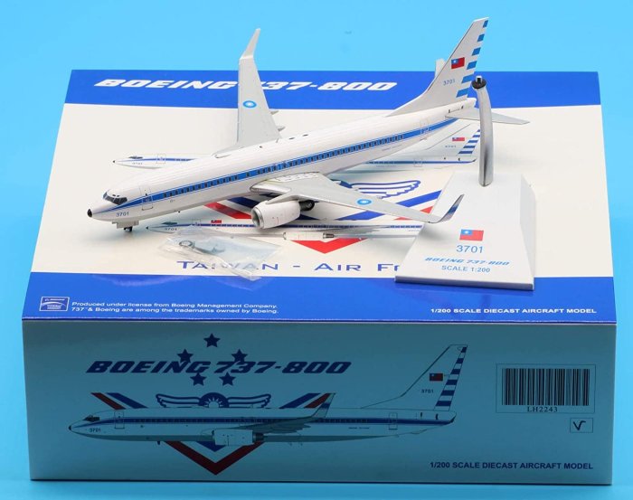 八田元氣小棧: 全新日版ALB 1:200 台灣中華民國空軍一號ROCAF B737-800