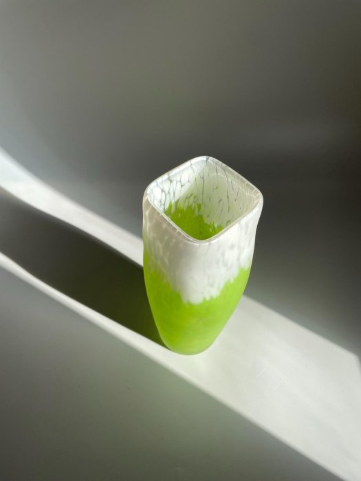 藤田喬平　流光　手吹　硝子　花器　花瓶　未使用品 日本藤田喬平手工吹制硝子花瓶， Diameter 23cm 中古精品獲得推薦花卉