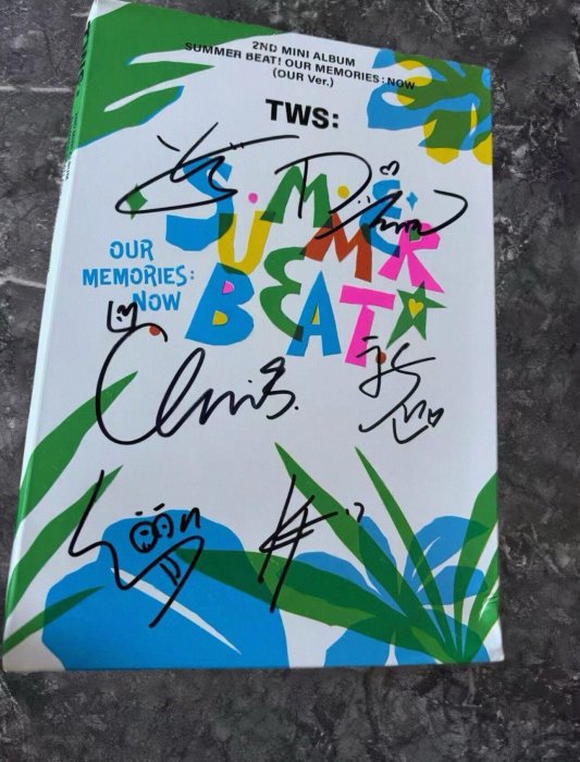 嚴選TWS mini summer beat TWS親筆簽名專輯，配備完整周邊商品歌詞本
