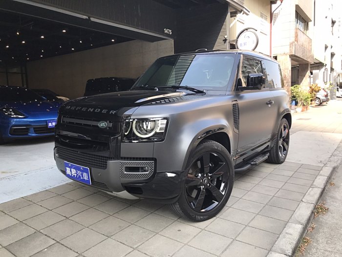2022年式 Defender 90 V8 Carpathian（已收訂）