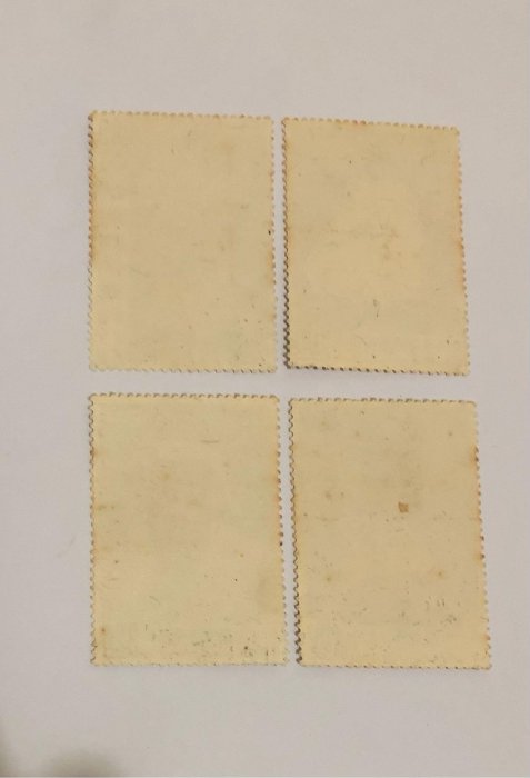 民國51年郵局發行（特27）故宮古畫郵票（51年版）4枚ㄧ套：唐太宗