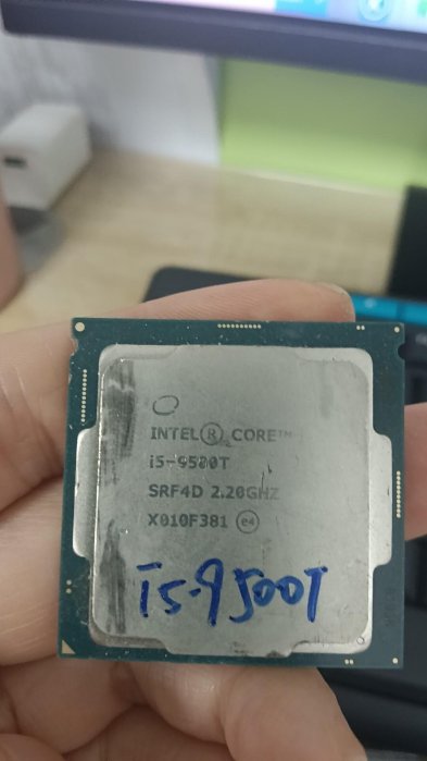英特爾CPU  i5-9500t  拆機正式版  外觀成色有輕微磕碰撞角  功能正常 [1]拍前請仔細核對外觀.外觀問題-【米酷電腦數碼配件】