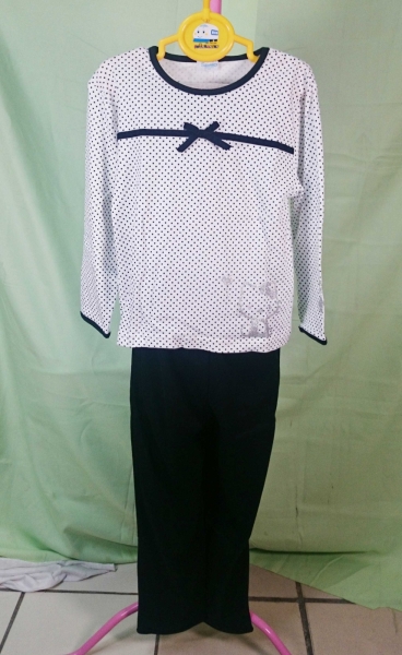 【震撼精品百貨】Hello Kitty 凱蒂貓~衣褲組 黑點點