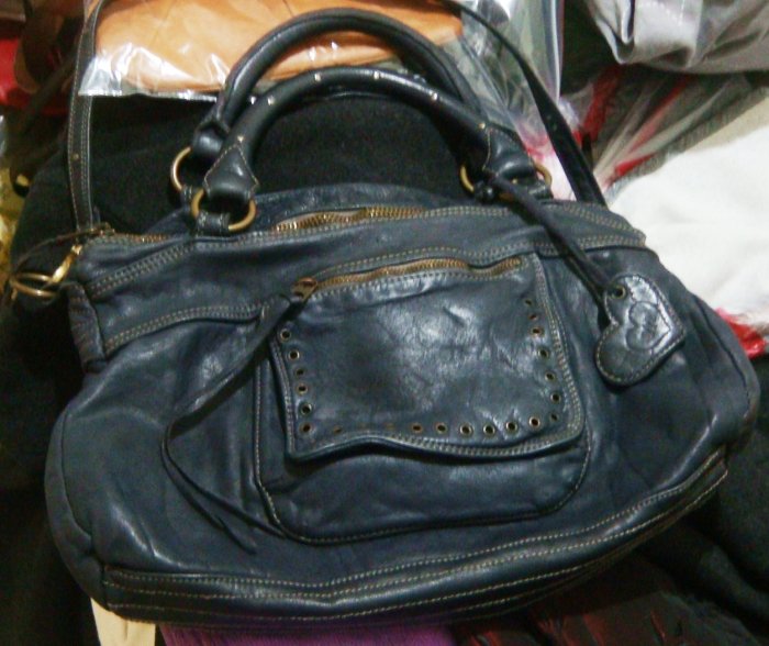 4888元含運費 深受好萊塢眾女星喜愛的moni moni手工包 午夜藍 未使用 方包手提包斜背包側肩背包