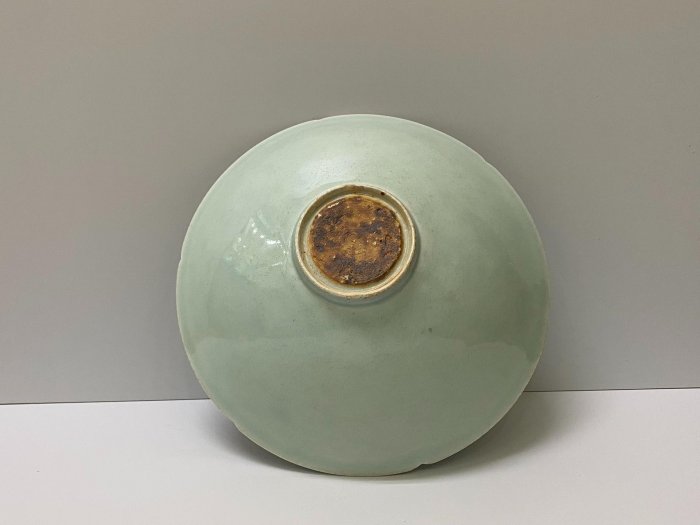 宋湖田窯影青古董碗，品相優良，尺寸精確7.4公分，口徑達21.5公分