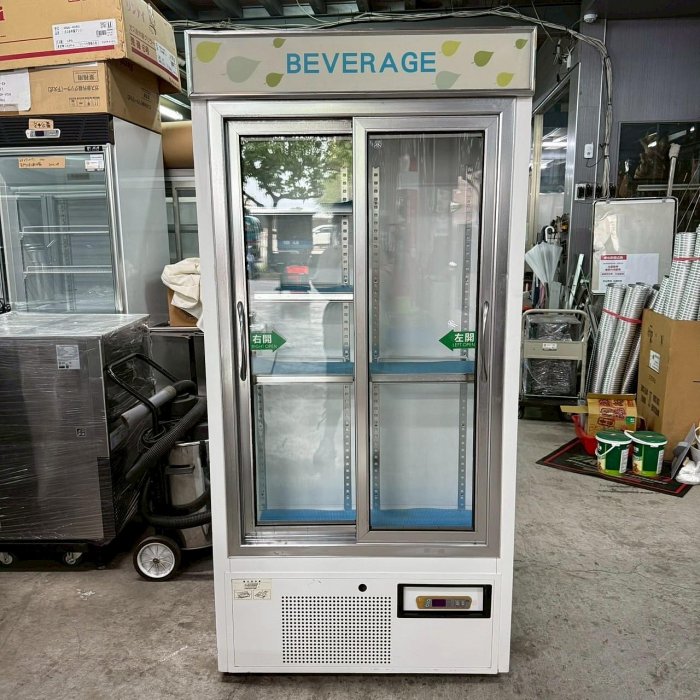 達慶餐飲設備/八里中古倉庫/營業用/二手商品/小菜飲料冰箱/玻璃展示冰箱/雙門玻璃冷藏櫃/機下型/滑門冷藏冰箱