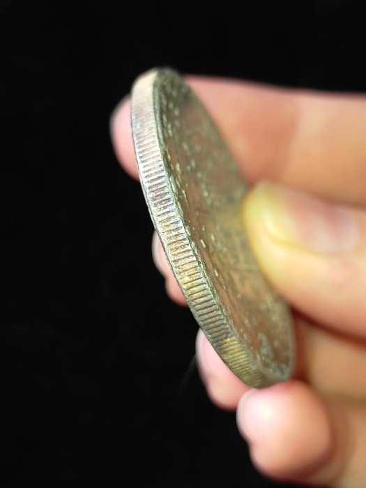 S0021 光緒十年吉林機器官局監製廠平壹兩銀幣直徑3.8cm 部分氧化