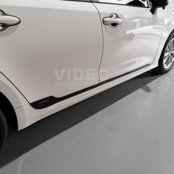 威德汽車精品 豐田 TOYOTA 19 20 ALTIS 12代 卡夢 車身飾條 車門 飾條