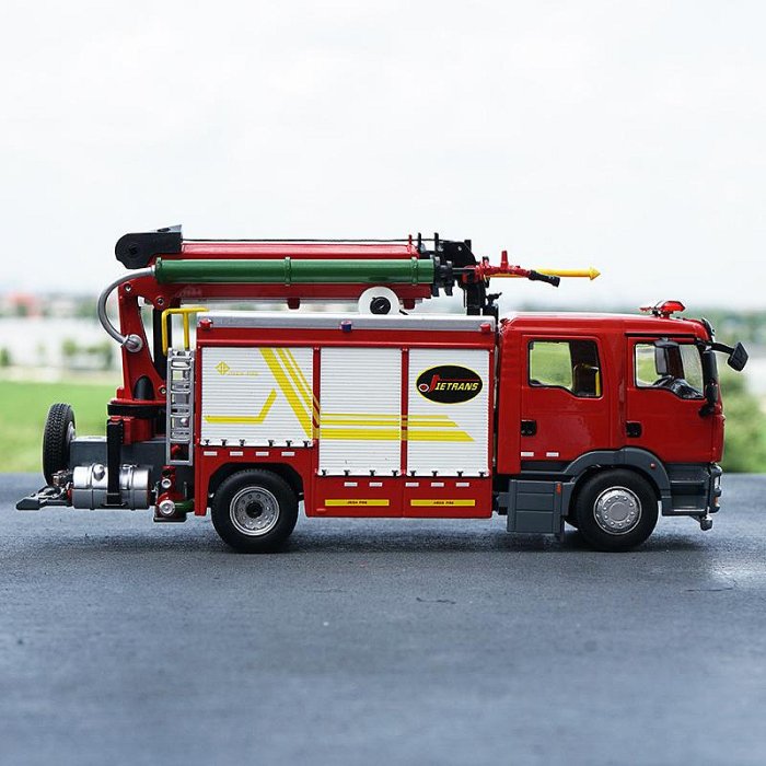 模型車原廠汽車模型1：43捷達消防MAN曼五十鈴泵浦消防車救援主戰汽車