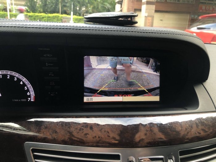 新店【阿勇的店】BENZ C-LASS W221 05~13 專用彩色倒車影像鏡頭 W221 倒車鏡頭/MIT