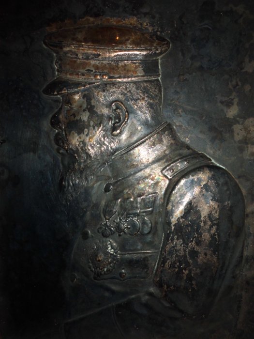大轟雷室// 日本明治天皇( 最晚年半身像.日本軍人最高領導軍裝像)藝術