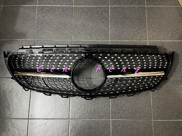 涔峰ＣＦ☆ (黑)賓士 BENZ W213 S213 前期 滿天星 水箱護罩 滿天星鑽 水箱罩 中網 E300