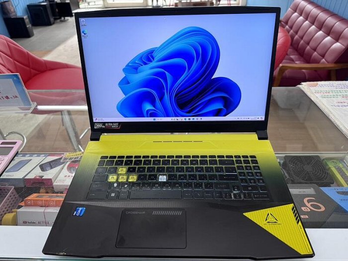 【艾爾巴二手】MSI CROSSHAIR 17吋 (I7/32G/512G/RTX3070)#二手筆電#大里店13482