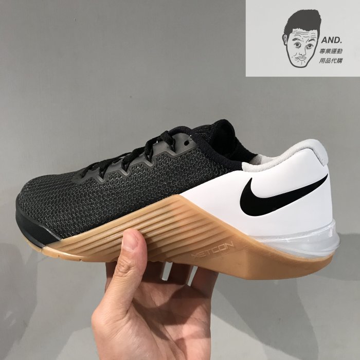 Gum Aq1189 Nike Metcon Black White Gum METCON AMP 黑色健身重訓訓練