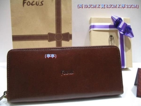 【全新品公司貨】Focus 咖啡色 單拉鏈 牛皮 真皮 男用長夾【寧寧小舖/台中30年老店】077-1