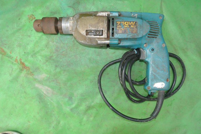 出清！日本牧田 Makita 專業鎚鑽 / 衝擊電鑽 / 重型電鑽 / 二手工具 / 可議價