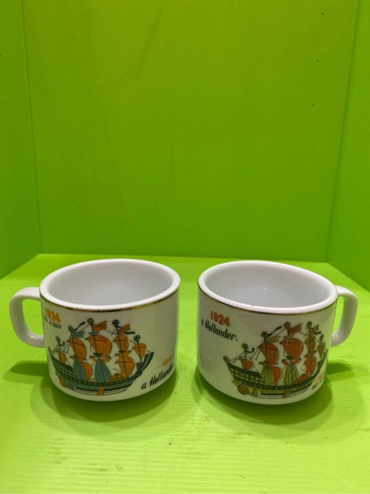 臺灣日立電視工業公司創立七週年紀念杯*2