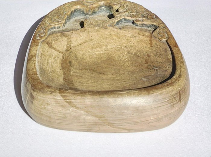 明代降州鱔魚黃澄泥硯精工鑄造16.5x13x3.5㎝ 日本回流收藏品品相完好