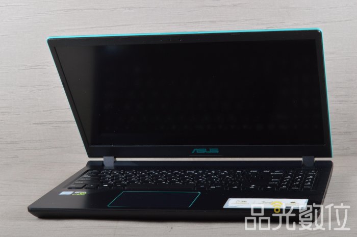 【品光數位】ASUS X560UD i7-8550U 15吋 12G 128G SSD+1T 獨顯 GTX1050 WIN11 #127764T
