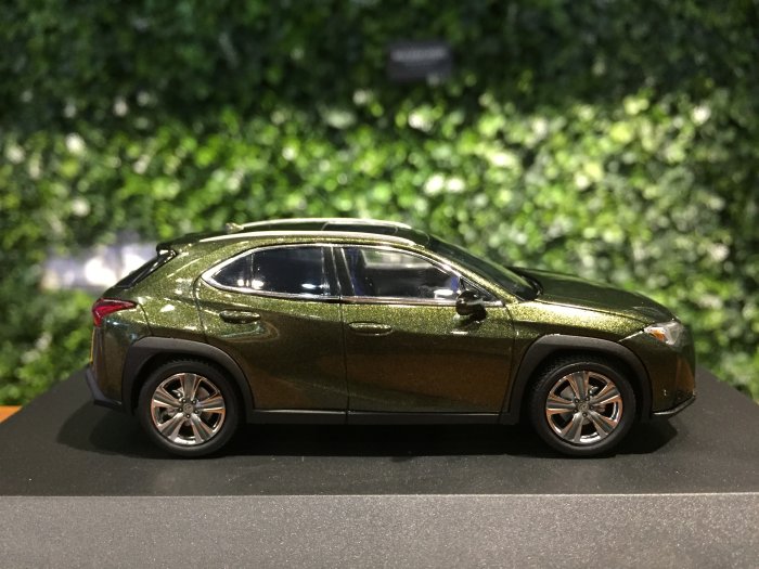 京商 レクサス 1/43ミニカー UX200 version L Amazon | 1/43 レクサス