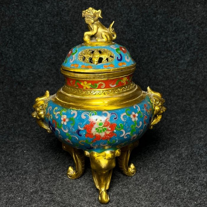 景泰藍掐絲琺瑯彩熏香爐尺寸：長寬高191226公分45不古玩收藏老物件