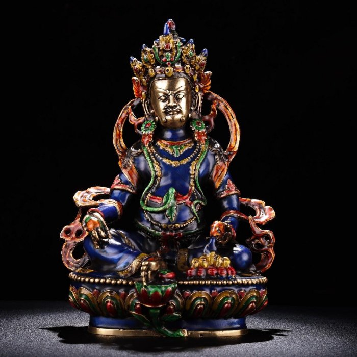 古董，明代佛像，藏友旧藏寄賣，青銅製古美術品，高3⃣️1⃣️cm，重4100克 西藏尼泊爾工藝純銅全銅景泰藍琺瑯彩藏傳黃財神藏財神佛像一尊工藝精湛