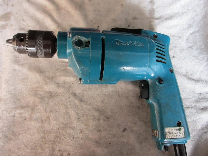 阿銘之家(外匯工具)中古/二手牧田4分電鑽DP4700-正反轉