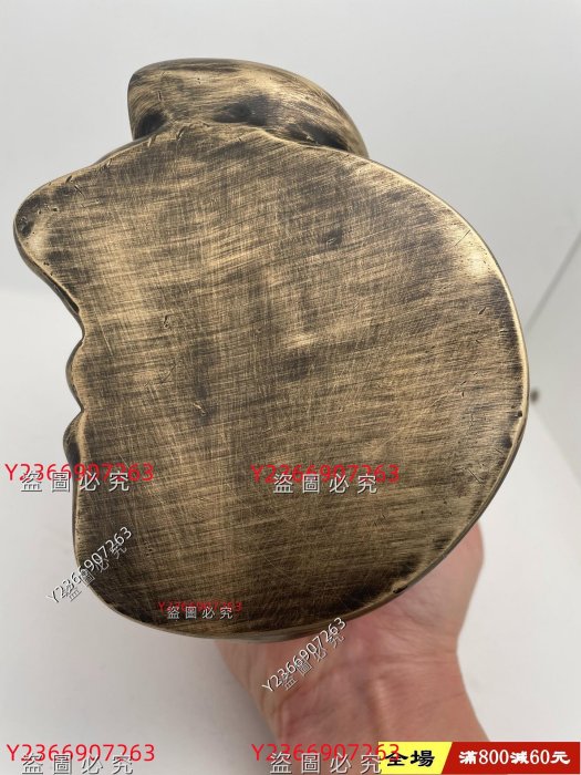 壽老人銅像，晴山款，高度約21 厘米，重量1800克。銅制擺件，輕微舊痕