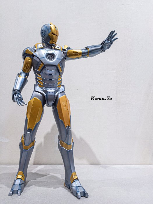 空山基鋼鐵人Hajime Sorayama IronMan 藝術公仔玩具jucegace