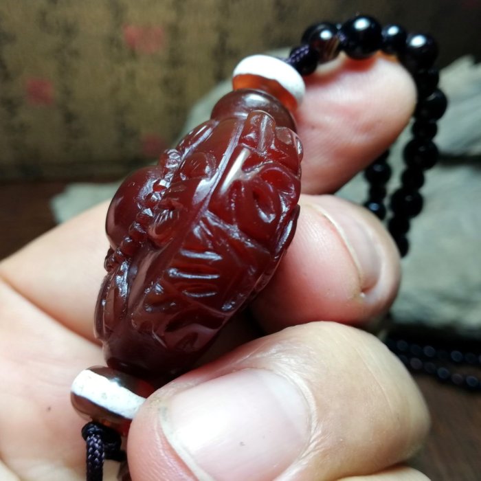 十字金剛杵寶瓶天珠Ai-85》天然西藏麥加石紅玉髓正品～正一廠公司貨/純