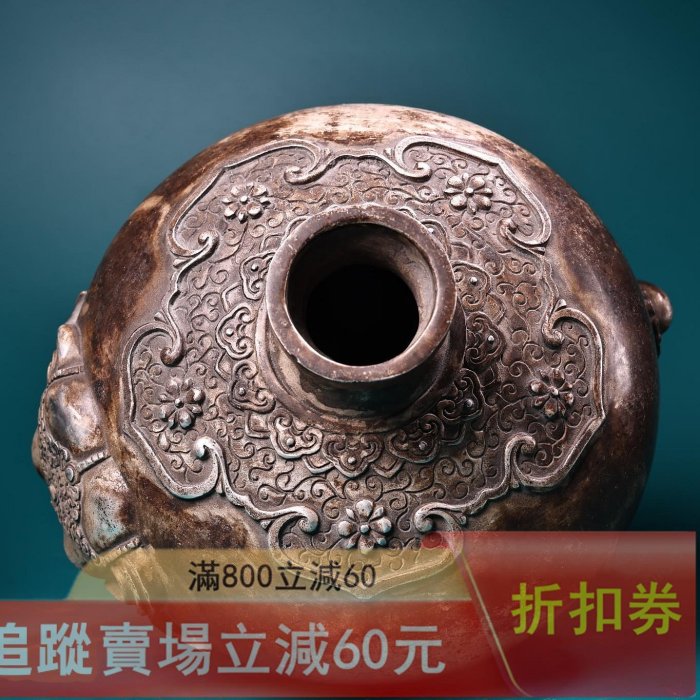 珍品舊藏收純銅高浮雕鏨刻鎏銀象花瓶工藝精湛器型款式精美重2100 古玩