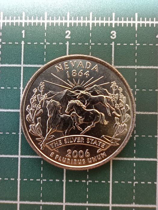 美洲 美國錢幣 2006年 50州紀念幣系列 內華達州 25美分硬幣-D記、UNC 品相如圖 (5)