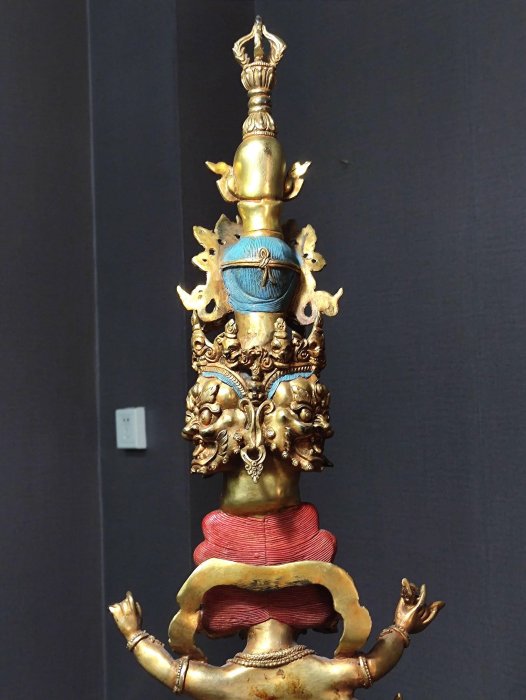 中国古美術・蔵伝工芸・寒鉄彩絵金剛降魔杵・手工錾刻・文房置物・鎮宅辟邪・風水法具 藏傳佛教法器彩繪銅鎏金降魔杵·金剛杵，三面普巴金剛降魔杵9838古玩