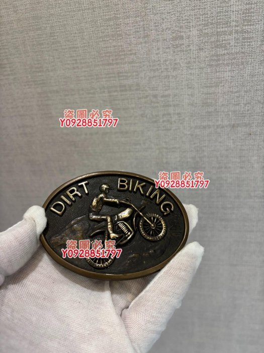 【二手】閑置二手美式復古腰帶扣 純美產的BTS品牌純銅老包漿帶扣 以越野山地摩托車元素設計 阿美咔 中古 回流 二手【福雅齋】5988