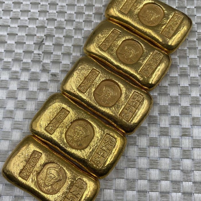 古銭　古金錠　乾隆年造　大清　寶 現貨仿古金錠純銅鍍金金元寶順治嘉慶乾隆雍正康熙大清前五帝金錠