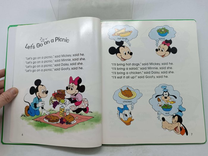 月界2S】Disney's WORLD OF ENGLISH－Sing Along 2（精裝本