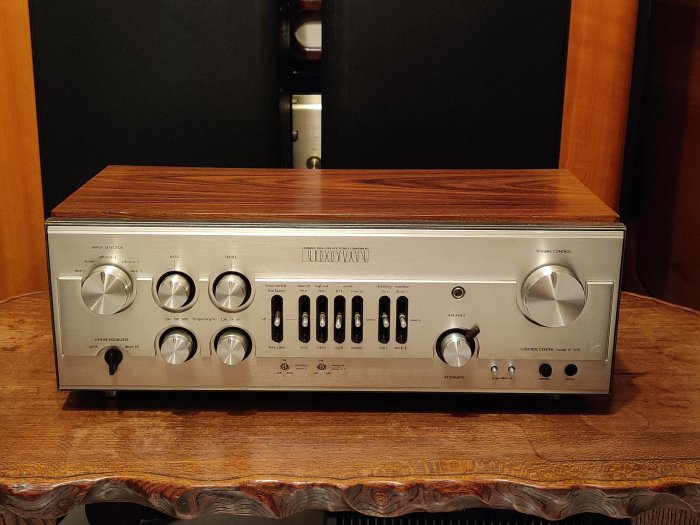 極美］日本製LUXMAN C-1010 綜合擴大機110V 可獨立當前級| Yahoo拍賣