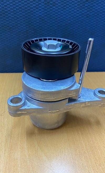 豐田PREVIA VIOS YARIS ALPHARD COROLLA 冷氣皮帶惰輪 冷氣惰輪 皮帶張力器 請先私訊詢問報價再下單