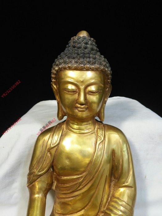 供奉銅鎏金大明宣德年制款【釋迦摩尼佛】器形經典，釋迦牟尼佛，意為