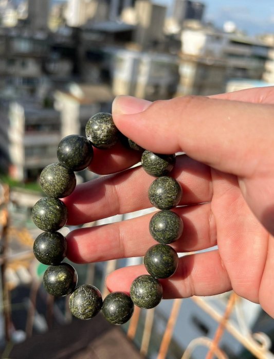 生來狂野一元起標全新天然墨綠玉手串蛇紋石玉大圓珠手鍊溫潤沉穩古典復古飾品佛珠