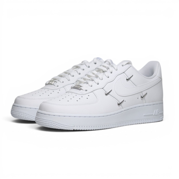 NIKE 休閒鞋 AIR FORCE 1 07 AF1 白 小銀勾 經典款 女 CT1990-100