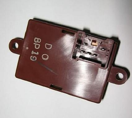 (底盤 引擎專賣)HONDA 本田 雅哥  K5 K7  後燈 繼電器 電路板 5P 正廠件