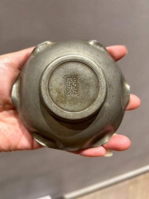 嚴選日本回收民國時期義春款錫托茶托，雙蓮花造型高壁蝶紋，錫製精巧杯