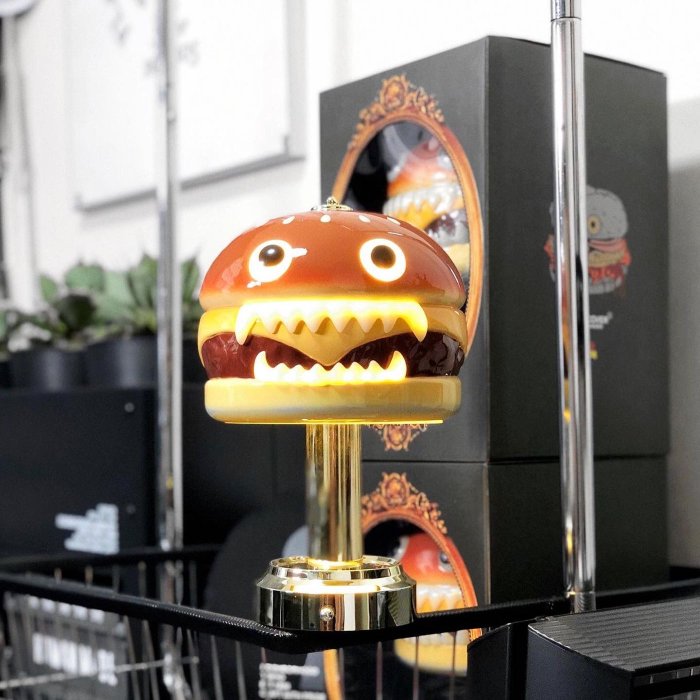 希望商店】UNDERCOVER x MEDICOM TOY HAMBURGER LAMP 21AW 經典