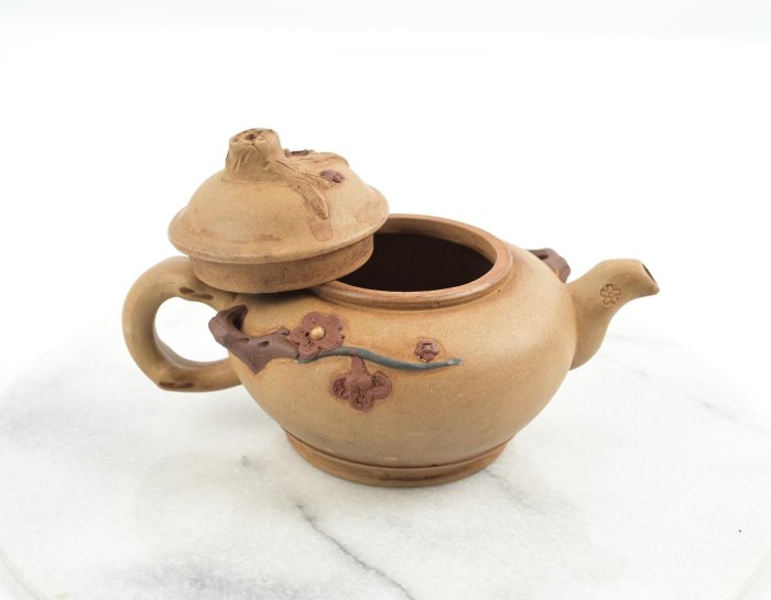 玖隆蕭松和挖寶網C》紫砂菊芳制陶梅花紫砂壺茶壺有底蓋款(17341